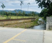 2 Lô đất nghỉ dưỡng view triệu đô 3 mặt bám đường một mặt bám suối. ko có lô thứ 2 ạ
