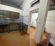 6 Cho thuê nhà nhà 3 tầng có 4 phòng ngủ - Thuỵ Khuê , Xã Sài Sơn, Huyện Quốc Oai