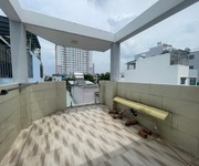 3 Nhà mới 4 tầng- cạnh bến xe q8, cách trung tâm q1 cỉ 5p  - đường bùi minh trực - phường 5 - quận 8