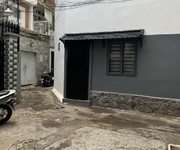3 Nhà bán hẻm 108/  thích quảng đức 55m2 ,  3 tầng - nở hậu tài lộc , hẻm 3m , 4pn 5wc , giá 6 tỷ 2