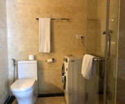 2 Bán căn hộ hoàng thành tower   114 mai hắc đế, 67.2m2, 1 ngủ rộng, tầng trung, 9.3 tỉ đủ nội thất