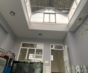 2 Bán nhà quận 11, đường lạc long quân, 54m2, 3 tầng, hẻm xe hơi, 10 tỷ