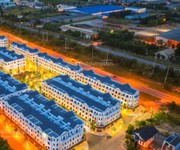 3 Cần bán căn đẹp, giá rẻ nhất vincom shophouse royal park quảng trị. 3 Cần bán căn đẹp, giá rẻ nhất vincom shophouse royal park quảng trị.