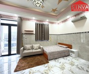 3 Cho thuê Căn Hộ Dịch Vụ Penthouse Quận 7, Ngay Mặt Tiền Huỳnh Tấn Phát