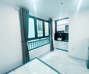 Ccmn cầu giấy, thang máy, sát phố, 9 phòng, doanh thu khủng, 40m2, nhỉnh 8 tỷ