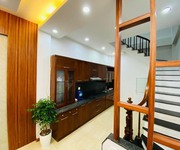 Có Nhà Cần Bán Tại Phố Khương Trung 30m2 x 5 Tầng, 3.8 Tỷ, Gần Trường Học Nguyễn Trãi