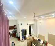 Nhà kiệt ô tô đậu, thẳng ra mt ông ích khiêm, 82m2, 3 tầng, kinh doanh, 4.x tỷ