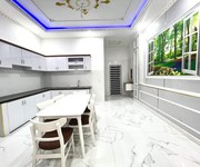 Bán nhà 3 tầng 288m2 gần chợ đêm Tân Uyên,780triệu vào ở ngay,sổ sẵn hoàn công đầy đủ