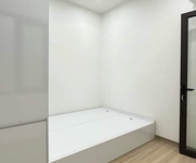 2 Bán tập thể Sư Phạm Trần Quốc Hoàn Cầu Giấy DTSD 60M giá 2.5 tỷ, full nội thất