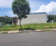 Giá hấp dẫn sổ riêng thổ cư, đất nằm ngay cổng khu công nghệ cao, vị trí đẹp sát trường chợ