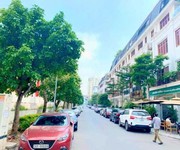 2 Nhượng liền kề Shophouse 90 Nguyễn Tuân giá 28 tỷ