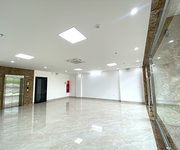 5 Cho Thuê Tòa Văn Phòng 9 Tầng Mặt Phố Vũ Tông Phan. DT 145m2.Mt 9m. Giá 140tr/th