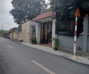 3 Cc cần bán 50m quảng bị đường ô tô đỗ cửa giá 1x tỉ