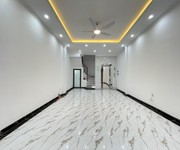 Bán nhà tập thể - phương mai, đống đa 60m2, giá 1.98 tỷ,ở luôn