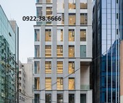 1 Building cỡ nhỏ   quan hoa   191m2   9 tầng   115 tỷ .dòng tiền 3.85 tỷ/năm.