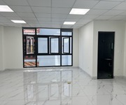 Cho thuê văn phòng tại ngõ 49 huỳnh thúc kháng Quận Đống Đa Văn phòng 100m2 /sàn, nhà 7 tầng,mặt tiề