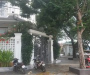 3 Bán nhà góc 2 mặt tiền đường trong kdc phong phú 4 bình chánh shr 192m2 giá 31 tỷ