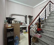 3 Mặt tiền vườn điều  - nhà 2 tầng - ngay khu trung tâm quận 7 - kế chợ tân quy - p. tân quy