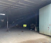 2 Cho thuê kho xưởng dt 1200m2 tại q9 - tp.hcm.