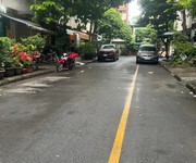 Bán Gấp BĐS ÔTÔ ngủ nhà tại đường Trần Quang Diệu , Quận 3 , Hồ Chí Minh