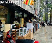 Quận 10 - mặt tiền phố kinh doanh nội thất ngô gia tự. nhà 2 mặt tiền, ngang 4.2m. nhà 5 tầng. diện