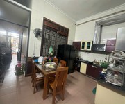 Bán gấp gấp nhà mặt phố đang cho thuê kinh doanh tại Hùng Vương, Tích Sơn, Vĩnh Yên. Lh: 0986934038