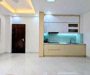 2 Duy nhất 1 căn Đội Cấn trong vị trí ngõ thông lô góc - ô tô đỗ cửa, sổ nở hậu
