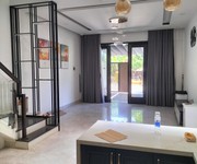 Siêu phẩm đường 7.5m, lề 4.5m, 3 tâng 3 mê. gần bến xe trung tâm  90m2  5x18 . chủ cần bán gấp, giá