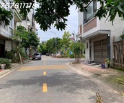 Bán đất tái định cư giang biên, view công viên, vỉa hè 4m, 90m, mt6m, chỉ 12 tỷ5