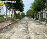1 Bán đất quảng trường ngay trịnh tú và tôn đức thắng 7.2m mặt  172 mv ninh khánh,ninh bình