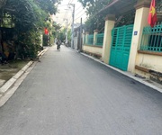 Bán đất ngô xuân quảng.45m2   mt 4m   5,1 tỷ. ô tô thông, vào đất.