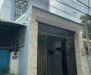 Thiện chí vào việc nhanh nhà đẹp mới trùng tu lại, anh em thiện chí em tặng bộ nội thất gỗ cao cấp