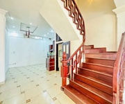 Bán nhà trích sài, tây hồ. nhà đẹp 43m 5 tầng -ô tô đỗ cửa-view hồ tây-cực thoáng sáng. giá