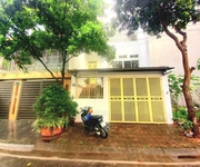 Cho thuê biệt thự mỹ đình, 100m2, 4 tầng, lô góc view vườn hoa, giá chỉ 28 triệu/tháng