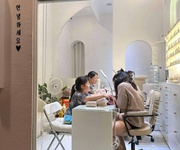 2 Sang nhượng tiệm nail studio tại phường an hải bắc, sơn trà, đà nẵng