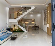 1 Nhà shr 70m2, mặt tiền nhựa, đường thông, thuận giao, thuận an, bd, giá chỉ 2,88 tỷ thương lượng.