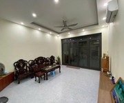 Nhà nơ trang long,p.12 ,2 tầng 73m2, 4.2x17m, hxh sát, hoàn công