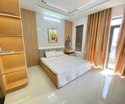 Nhà nguyễn thượng hiền , p.6, hxh,82m2,3 tầng , 5 pn,pl chuẩn