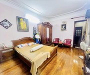 Hiếm  bán nhà hàng điếu, 82m2, 3 tầng, mặt tiền 3.3m, 15.6 tỉ, phù hợp kinh doanh homestay,