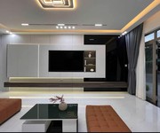 2 Hàng hiếm. ở ngay kđt ngô thì nhậm 60m2, 5 tầng, giá 13 tỷ. gara - vỉa hè - ô tô tránh - kinh doanh