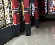 4 Cho thuê nhà mặt phố, lô góc Tầng 1  tầng 2  tại số 59 phố Vĩnh Hưng