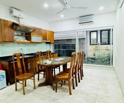 Nhà đẹp khu vực quận Ba Đình 80m2 x 5 tầng, ô tô để trong nhà, phân lô, thông thoáng.