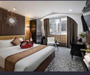 1 Cần bán khách sạn lý tự trọng, p bến thành q1, dt 60m2, gồm 10 phòng sang trọng, hđt 80tr/th, 25 tỷ