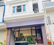4 80 tỷ - tòa chdv 8t x 108m2, 16 phòng khép kín dòng tiền 280 triệu/tháng. ngõ 45a võng thị - tây hồ.