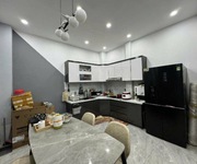 3 Nhỉnh 4 tỷ - nhà mới 2 tầng 3 pn - Đường xe hơi vô nhà ngay Lê Văn Quớ
