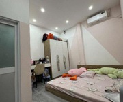 2 Nhỉnh 4 tỷ - nhà mới 2 tầng 3 pn - Đường xe hơi vô nhà ngay Lê Văn Quớ