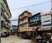 4 Bán nhà 2 tầng sát q5 - nhỉnh 4 tỷ