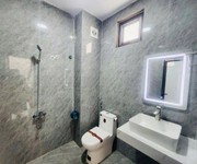 Cần bán căn nhà tổ 11 yên nghĩa 40m2 5  tầng giá 5,9 tỷ lh 0984745099