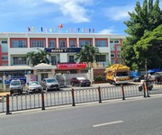 2 Giá rẻ tìm đâu ra mtkd quang trung 140m2 ngang 5.5m 3 lầu ngay vincom kd đa ngành 18 tỷ.