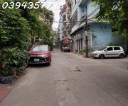 3 Bán nhà nguyễn văn huyên - ngõ thông, ô tô đỗ cổng: 44m2 x 5 tầng, hơn 10 tỷ